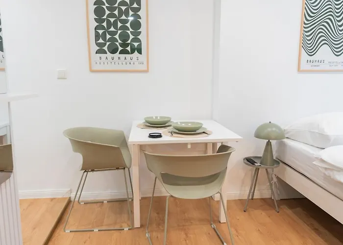 Gemuetliche In Top-lage Von 1 Apartamento *